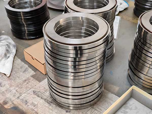 Tungsten Karbida Mesin Pemotong Pisau Blade Lingkaran Industri Untuk Memotong Karton Untuk Pabrik Manufaktur 2