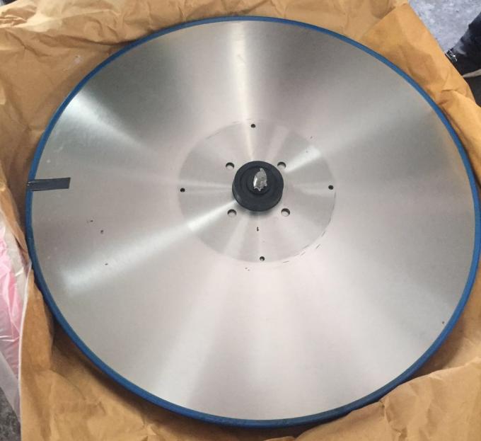 Disesuaikan 15 derajat sudut gigi Log Saw Blade Cutting Knife untuk Tissue Paper Cutting yang tahan lama 0